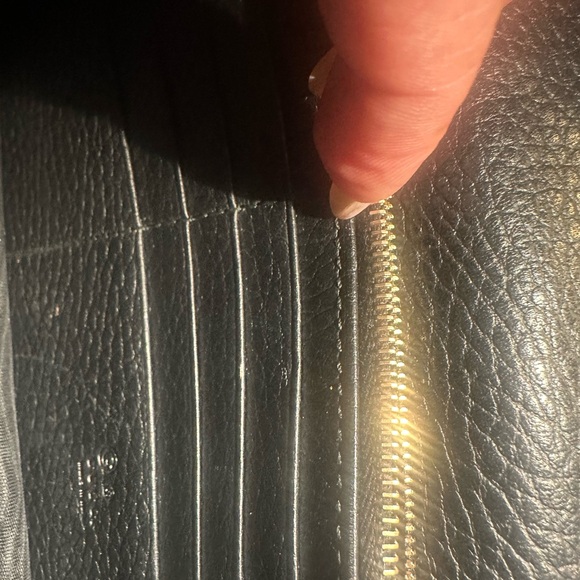 Gucci interlocking G wallet on chain in black grain leather - Picture 16 of 16